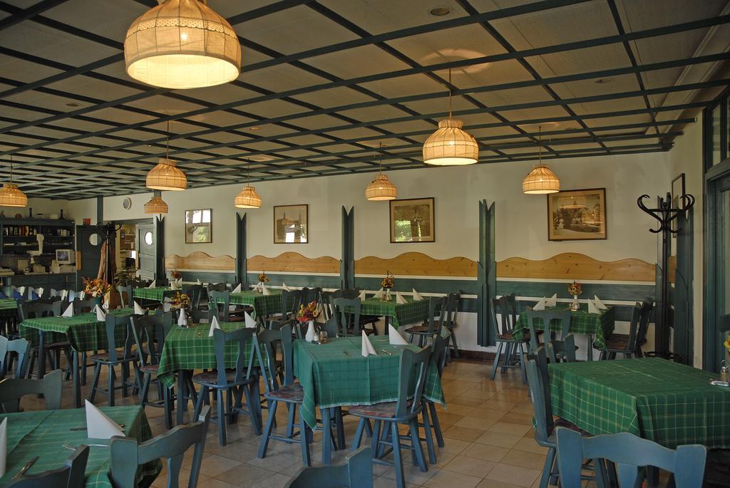 Abbazia Club Hotel Kek Keszthely Exteriér fotografie